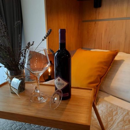Vistanova Milmari S33 Apartment โคเปานิก ภายนอก รูปภาพ