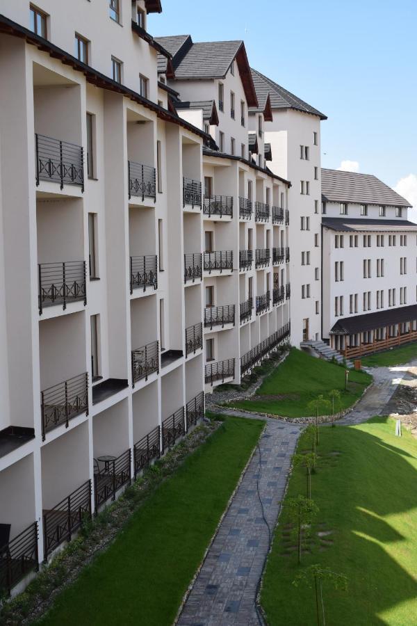 Vistanova Milmari S33 Apartment โคเปานิก ภายนอก รูปภาพ