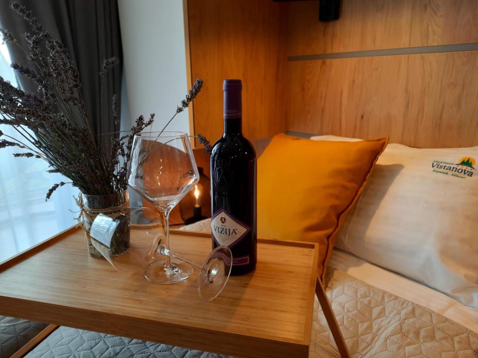 Vistanova Milmari S33 Apartment โคเปานิก ภายนอก รูปภาพ